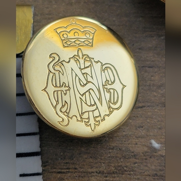 St. Croix Vintage 8 Emblem Gold Buttons - Picture 3 of 3